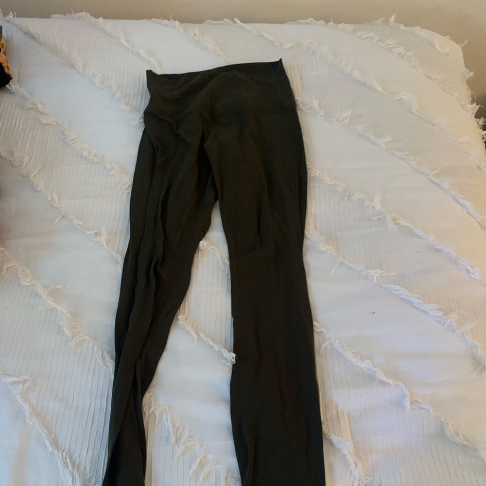 Olive lululemon leggings